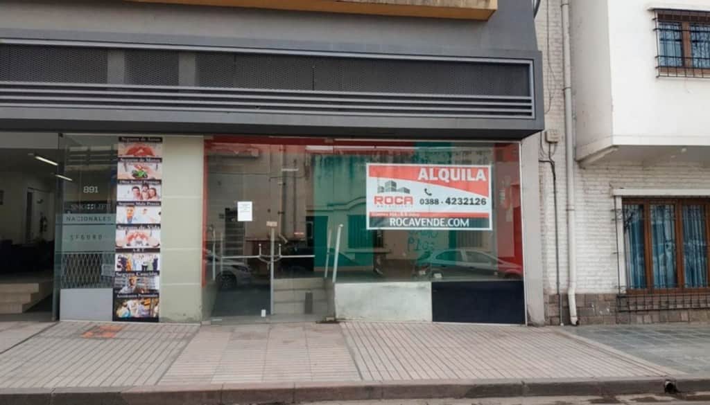 Se registraron más locales vacíos en la ciudad durante el bimestre julio-agosto y se dispararon los sitios en alquiler