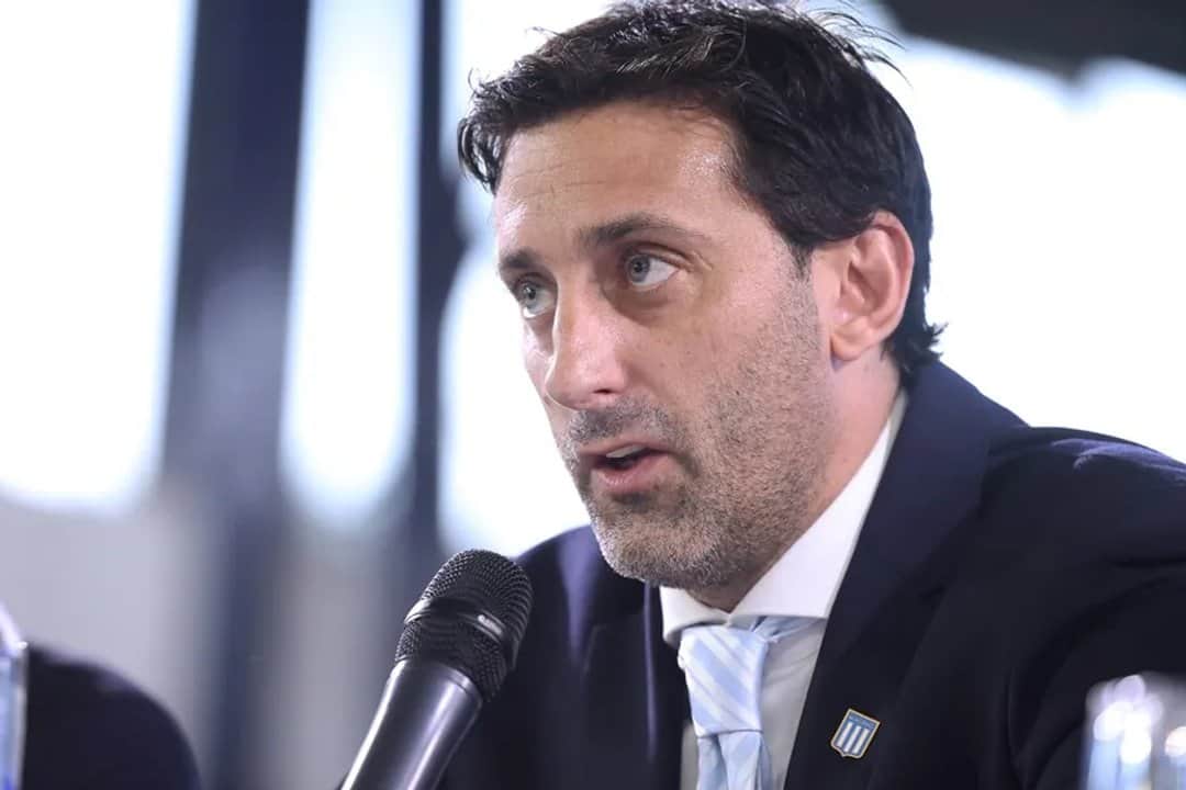 Diego Milito: “Racing no puede estar en la situación en la que está”