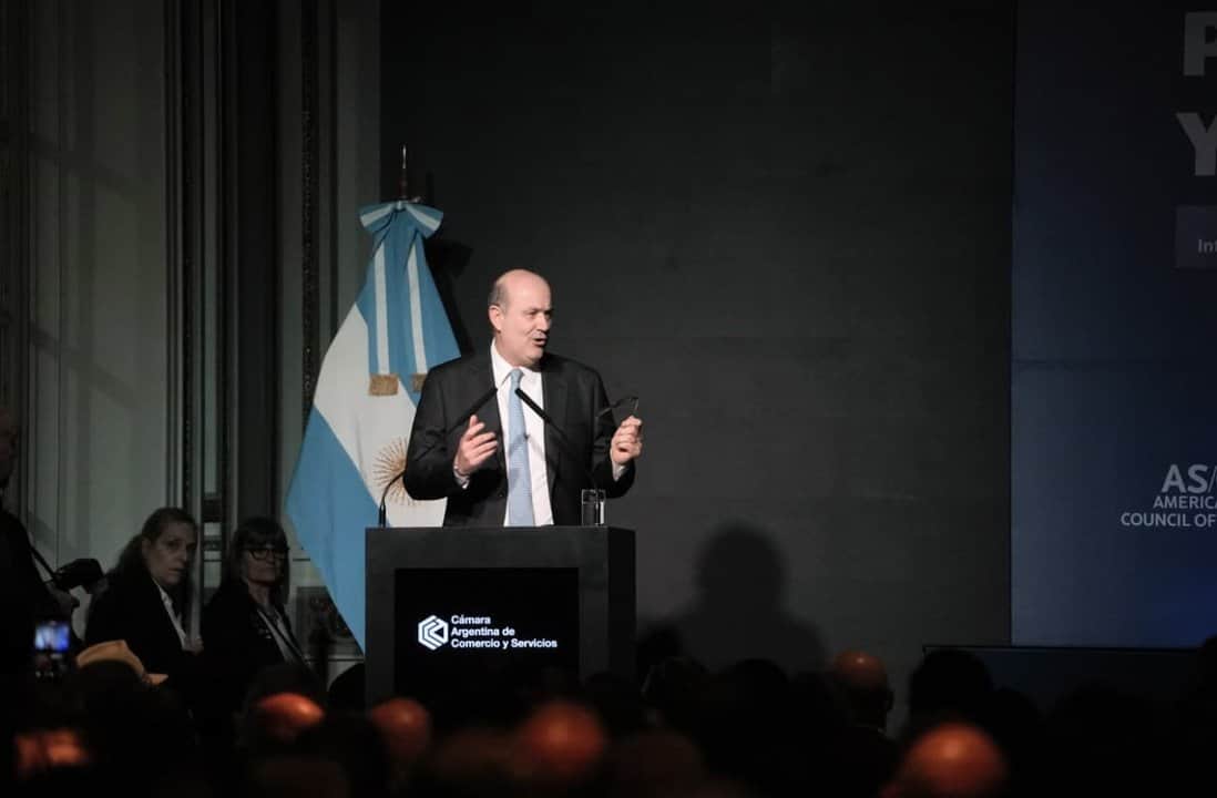 “Es cierto”: Sturzenegger admite pérdida de empleo formal
