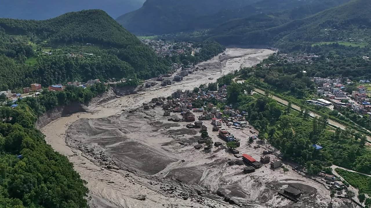 UNICEF advirtió que más de 17.000 niños necesitan ayuda urgente tras las inundaciones en Nepal