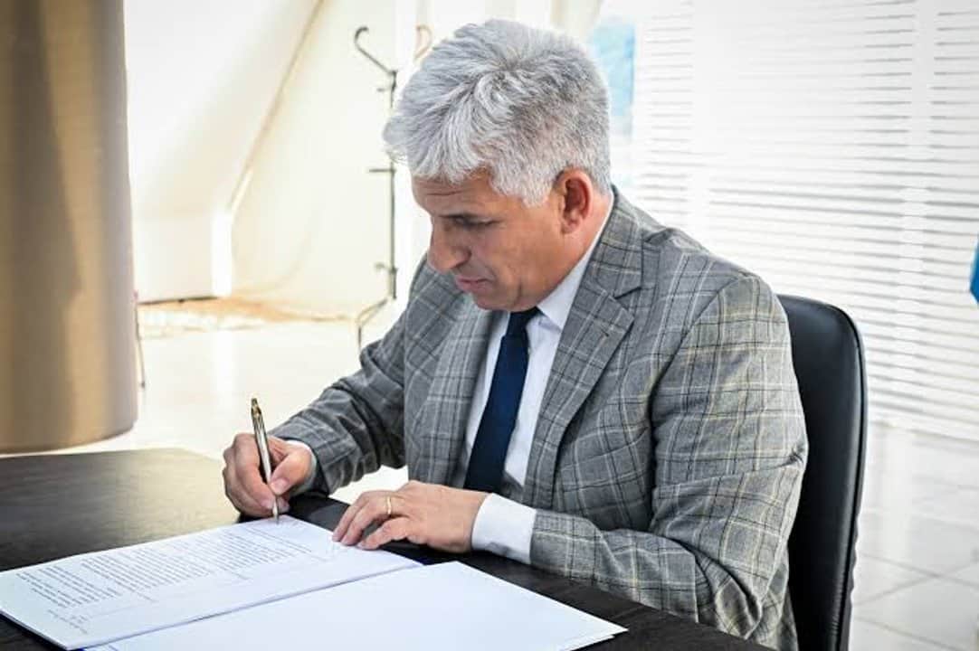 Presupuesto a ciegas: Poggi lo envió sin revelar cuánto gastará San Luis