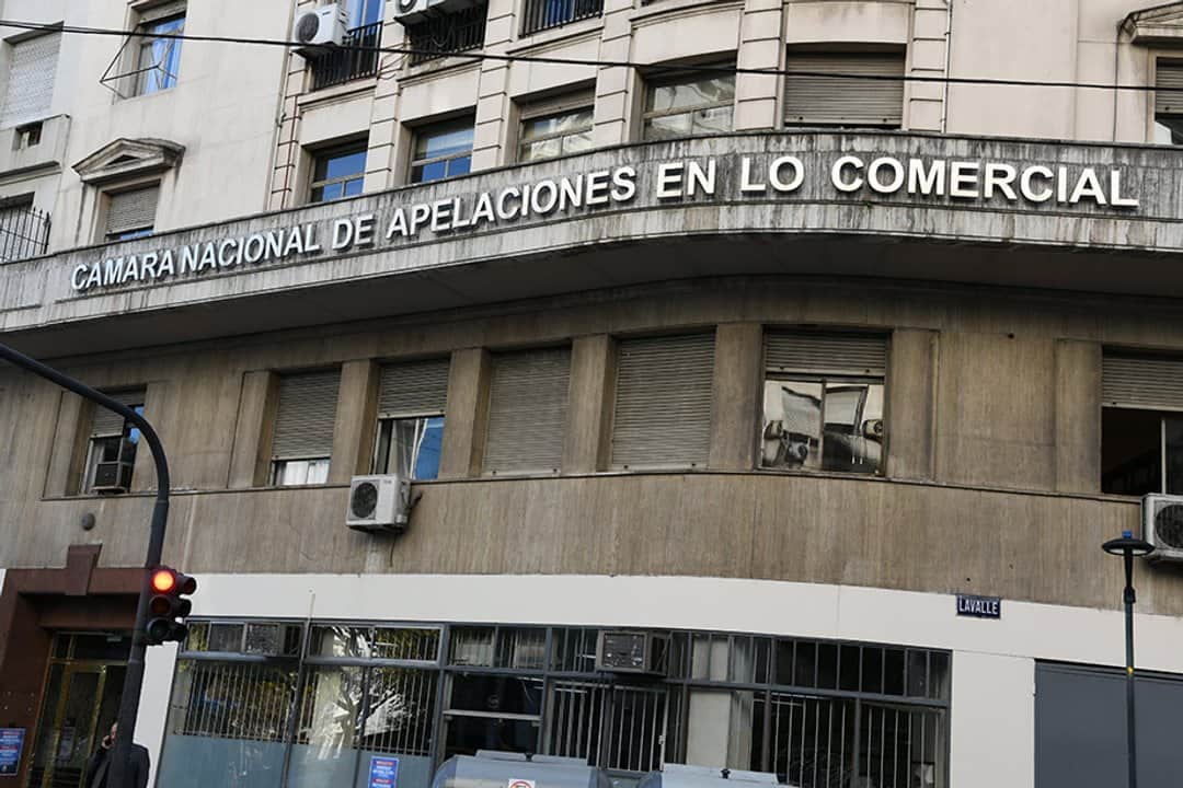 Milei nombró por cinco años a una jueza de la Cámara Comercial
