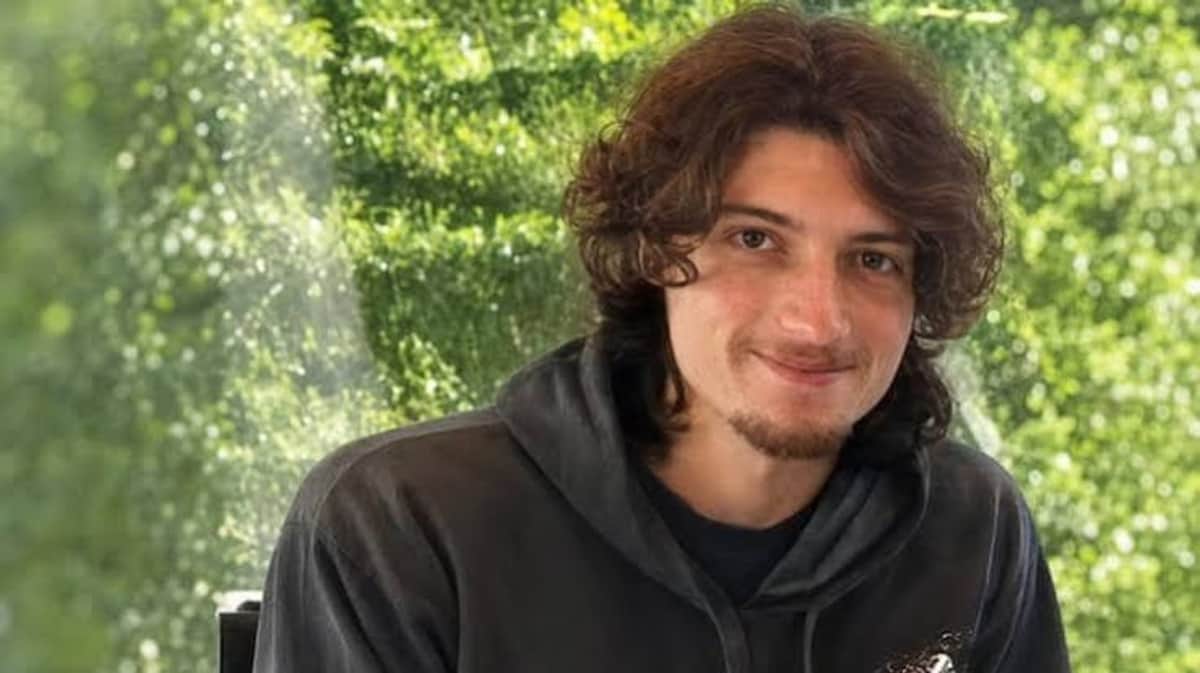 Denuncian que el joven de La Plata entregó su CV para trabajar en un supermercado de Córdoba