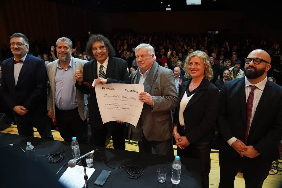 Dolina recibió el Doctorado Honoris Causa de la UBA