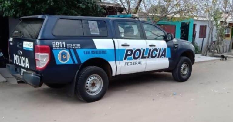 Detienen al Jefe de Drogas Peligrosas de la Policía Federal en Córdoba: enfrenta varios cargos