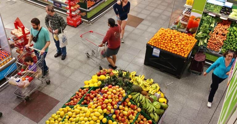 Los precios de los alimentos se multiplicaron por 3,5 desde el campo a la góndola