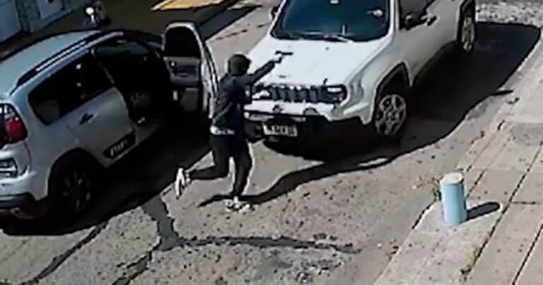 Ciudadela: con una maniobra muy arriesgada, una mujer evitó un robo a mano armada