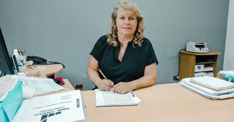 Lidera un grupo de tamberos: la mujer que ayuda a que los productores sumen más tecnología y superficie