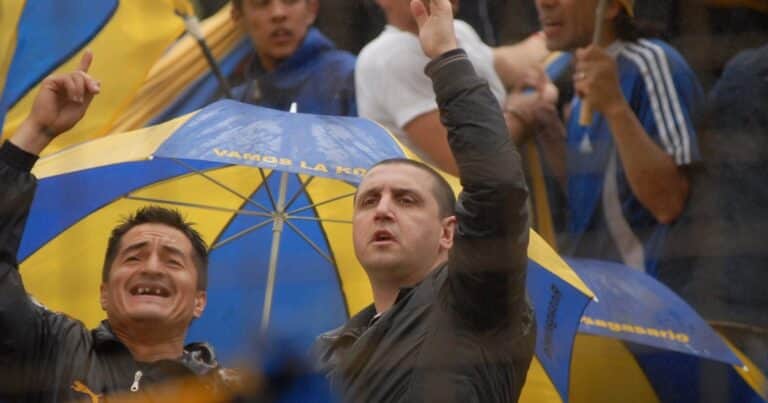 Diez tiros y dos asesinos que llegaron a pie: así fue el ataque en el que mataron a «Pillín» Bracamonte, el líder de la barra de Rosario Central