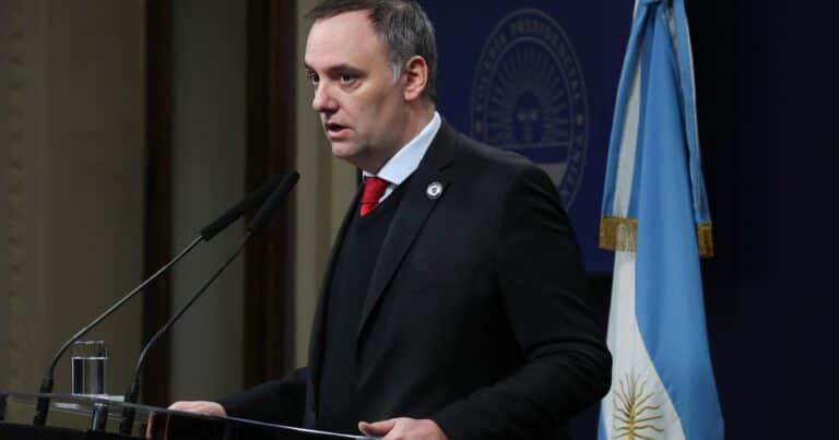 «No hay ninguna definición al respecto»: Manuel Adorni habló de un reclamo del campo sobre las retenciones