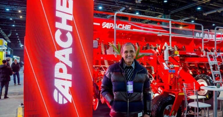 Una empresa nacional llega con sus sembradoras a China y Sudáfrica
