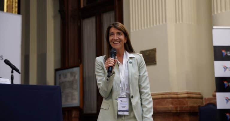 “La política debe facilitar que el campo se desarrolle, en beneficio de todos”
