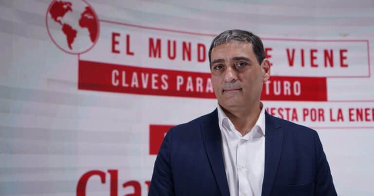Una petrolera consigue salir del default, pero sus fundadores deben pagar un precio muy alto