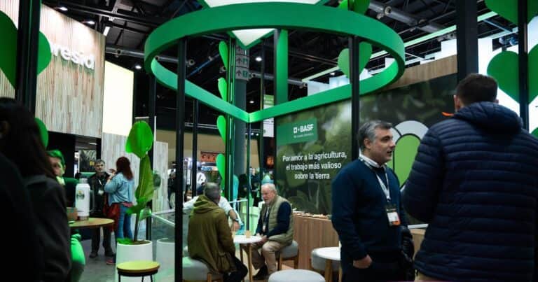 BASF en AAPRESID 2025: construyendo el camino hacia un campo más sustentable