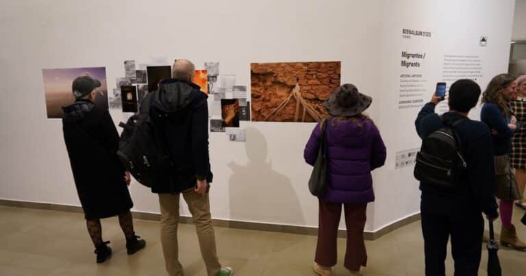 Bienalsur 2025: La bienal de arte contemporáneo ya fue visitada por miles de personas y sigue en 140 sedes
