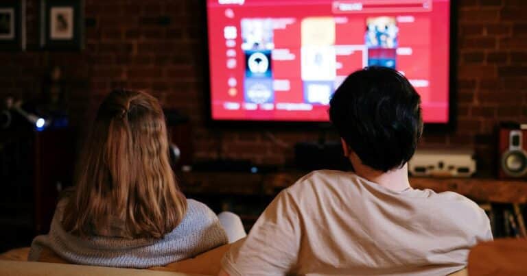 Cómo encontrar canales ocultos en tu Smart TV: guía paso a paso