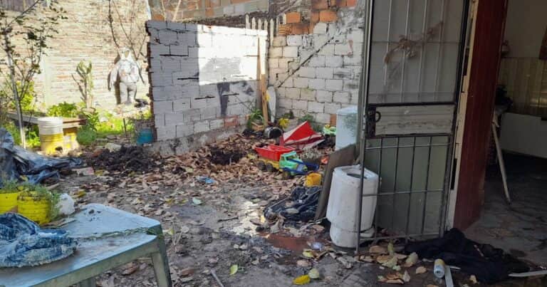 Triple crimen de Florencio Varela: así estaba la casa del horror cuando la Policía encontró los cuerpos