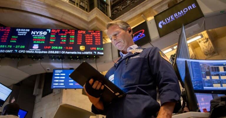 ¿Vuelve el optimismo?: mejoran los bonos y el riesgo país arranca con una leve baja