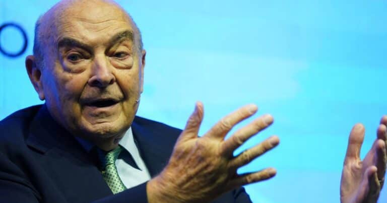 Domingo Cavallo: “Aunque estén Trump y Bessent detrás, acumular reservas es ineludible”