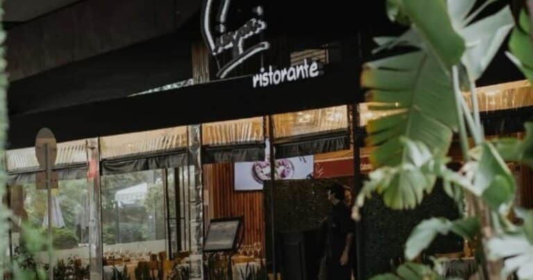 El dueño de un emblemático restaurante porteño advirtió que un juicio laboral lo dejó al borde del cierre: «Tengo que echar a 100 empleados»