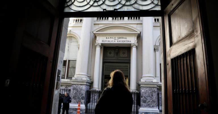 Los bancos le piden al Gobierno que afloje las restricciones que impuso antes de las elecciones