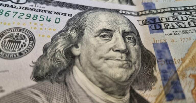 El dólar retoma las subas tras los anuncios y llega a su nivel más alto en lo que va del mes
