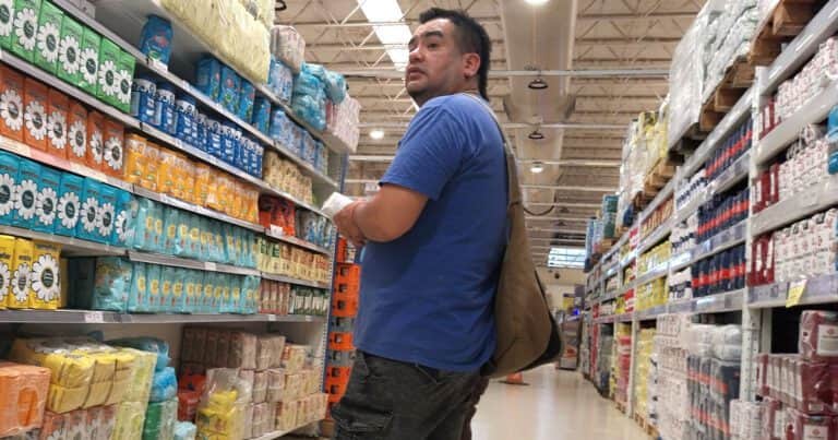 Las ventas en los supermercados crecieron 2,7% en octubre, la mayor suba desde mayo
