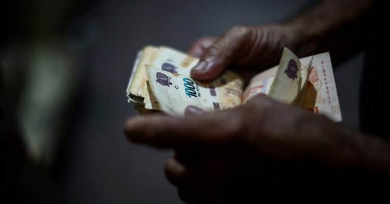 Salario Mínimo: mes a mes, qué porcentaje de aumento calculó el Gobierno hasta agosto de 2026