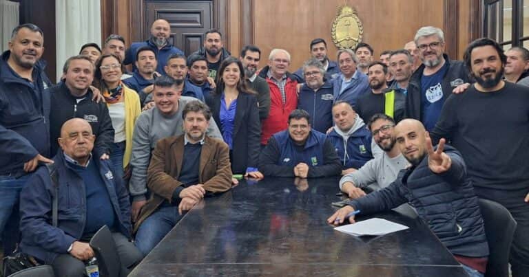 Enojo de los exportadores por el paro aceitero para adherirse a la marcha de la CGT: “Es una decisión puramente política, ajena a la industria”