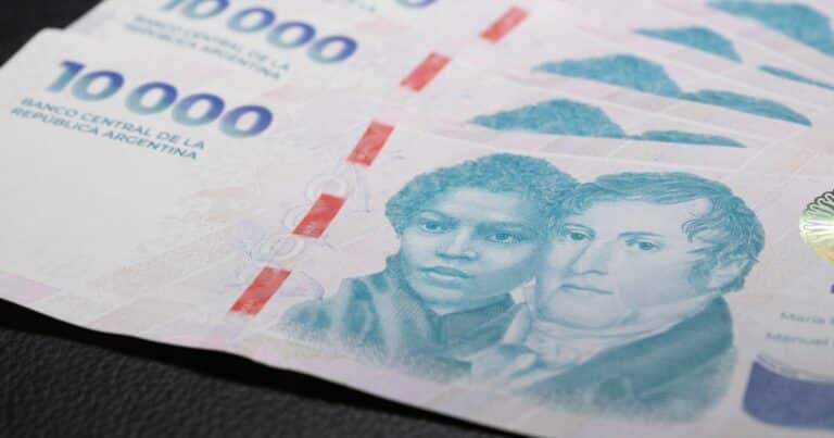 Plazos fijos en baja: las tasas caen y ya pierden contra la inflación