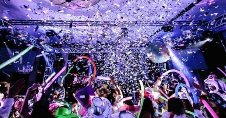 Denuncian a otra madre de un colegio por robarse la plata de la fiesta de egresados