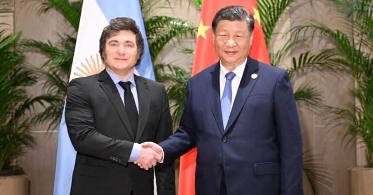 Tras el agotamiento final del acuerdo con la UE llegó el momento de pactar con China
