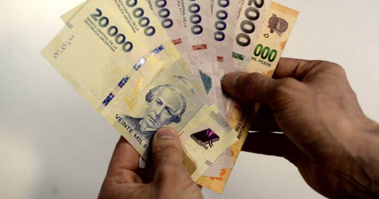 Salario Mínimo Vital y Móvil: confirmaron el nuevo monto en diciembre de 2025 e incrementos mensuales hasta agosto de 2026
