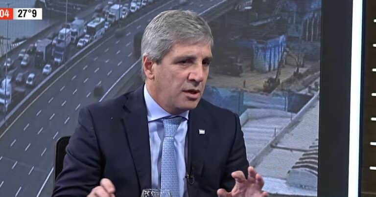 En la City estiman que Caputo buscará hasta US$ 1.500 millones con el nuevo bono