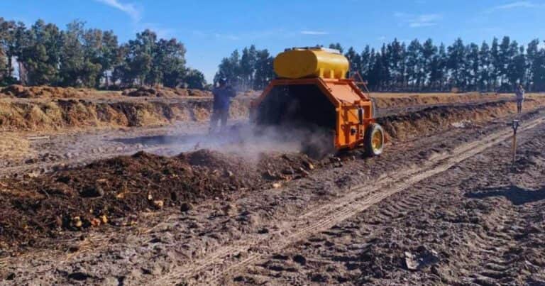 Economía circular: desarrollaron un biofertilizante pelletizado elaborado a partir de compost