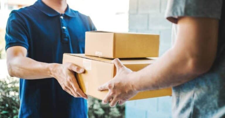 Furor por Shein y Temu: en 2025 las compras «puerta a puerta» crecieron más de 270% y rompieron todos los récords