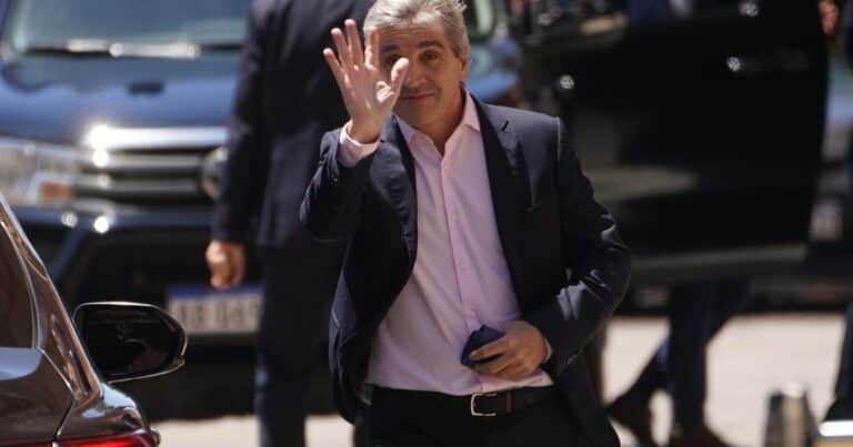 Prueba clave para Caputo en el mercado de pesos: el Tesoro enfrenta una licitación «picante» ante un vencimiento de más de $ 9 billones