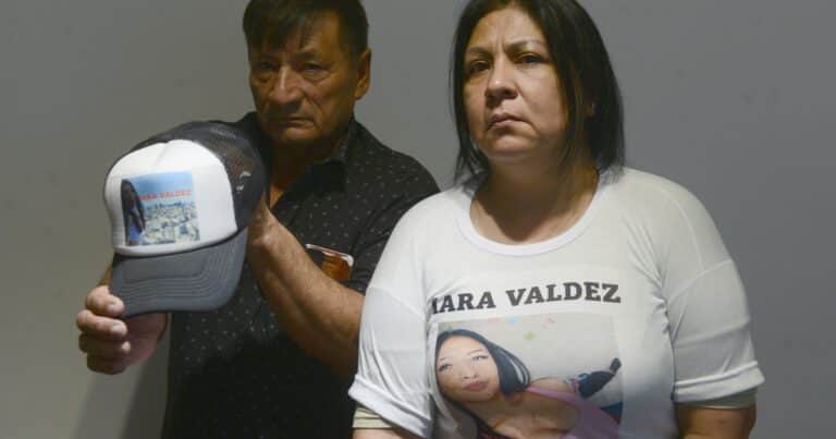 Su novio no la dejó bajarse del auto, la arrastró, chocó y la mató: «Se sintió dueño de la vida de ella, ahora tiene que pagar»