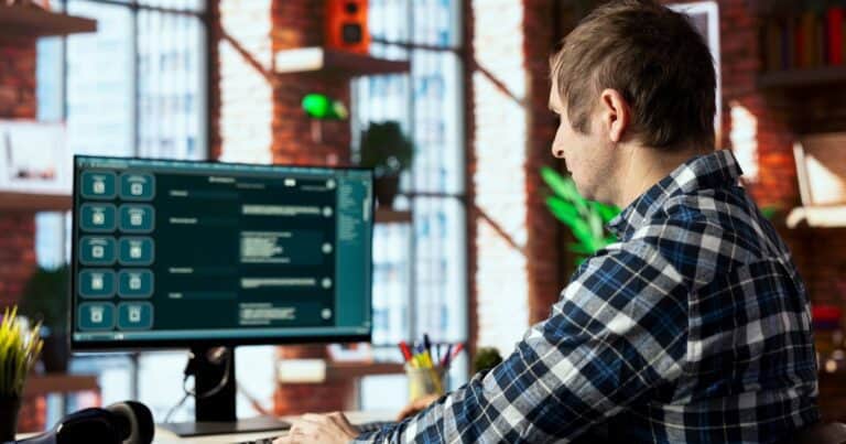 ¿Puede la inteligencia artificial escribir poesía? Un coloquio reunió a universidades locales y europeas