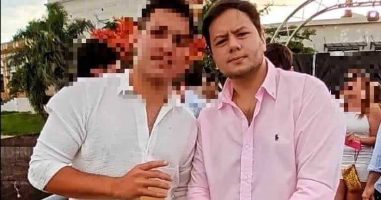 Una invitación a dormir juntos desató una sangrienta pelea entre amigos en un departamento