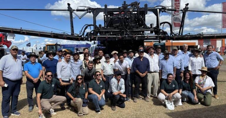 Legisladores nacionales y provinciales conocieron de primera mano las oportunidades para el agro