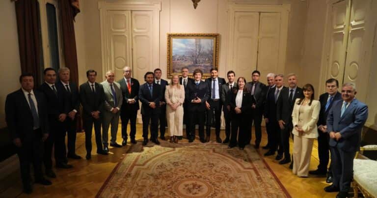 La caída de la recaudación preocupa a los gobernadores: cuánto perdieron las provincias en enero y febrero