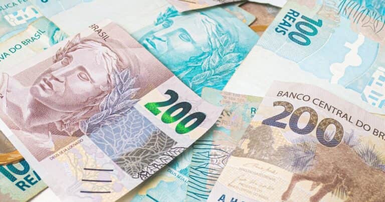 Real hoy y real blue hoy: a cuánto cotiza y cuál es el precio de la moneda brasileña este sábado 04 de abril