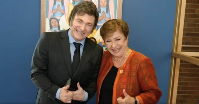 A un año del programa de Milei con el FMI: ¿sirvió para algo o se le mojó la pólvora?