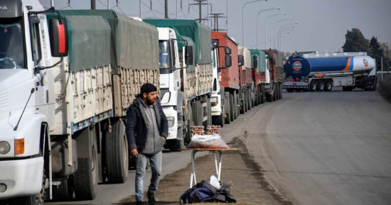 De la mano de un cosecha histórica, el ingreso de camiones a los puertos de Rosario bate todos los récords
