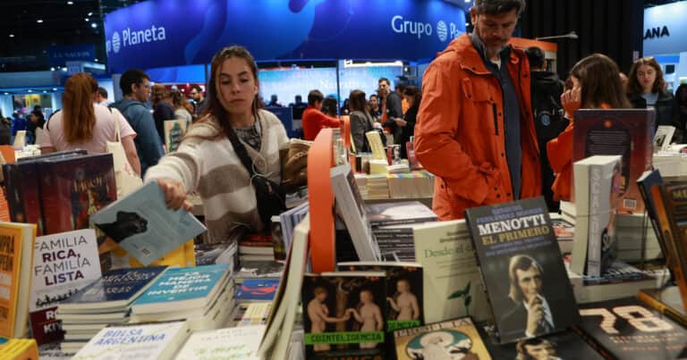 Feria del Libro 2026: los recomendados de hoy 9 de mayo