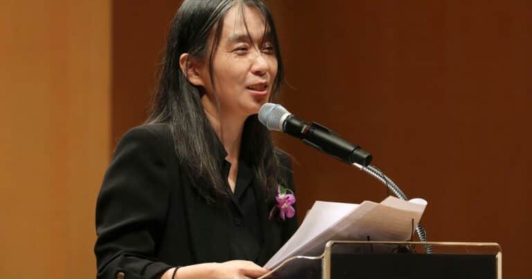 Han Kang: “La ciencia y el arte se formulan la misma pregunta, ¿qué hacemos aquí?”