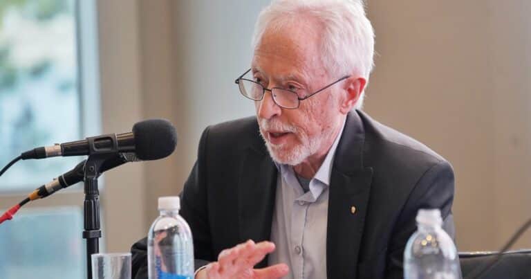 Un Nobel «amigo» en la Ciudad: las presentaciones de J.M. Coetzee y dónde verlo hoy