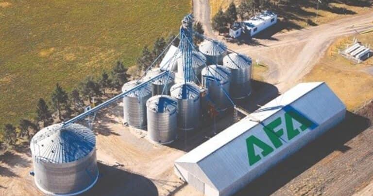 «Histórica adquisición»: una cooperativa agropecuaria compró una planta de fitosanitarios a una multinacional por US$ 3 millones