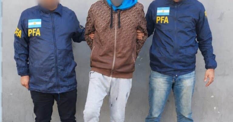 Se hacía pasar por su hermano en una clínica porque lo buscaban por intento de homicidio, pero cayó cuando ingresaba a una consulta
